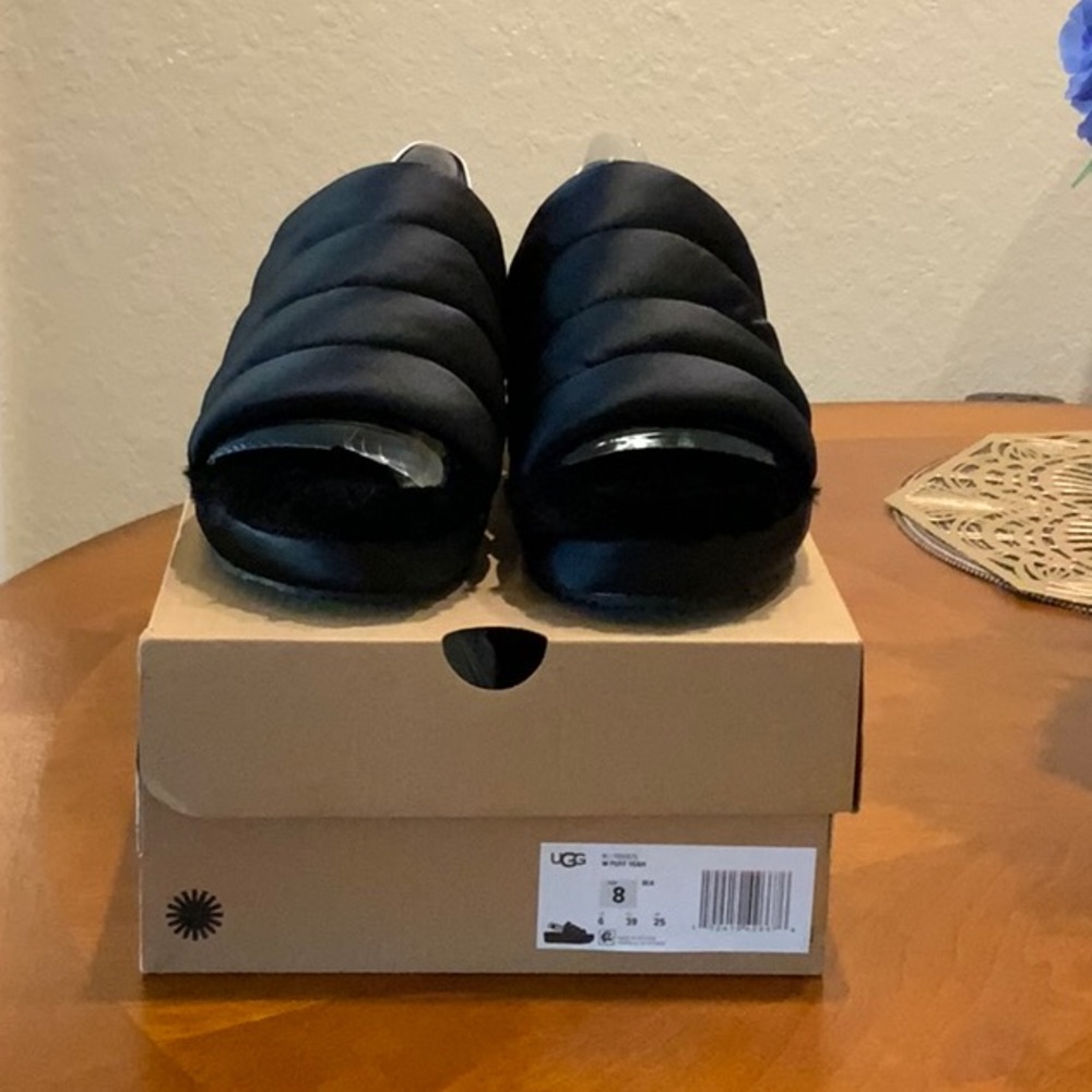 Ugg Puff Yeah - Picture 2 of 4